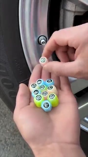 Car Luminous Tire Valve Cap(4 pcs set)